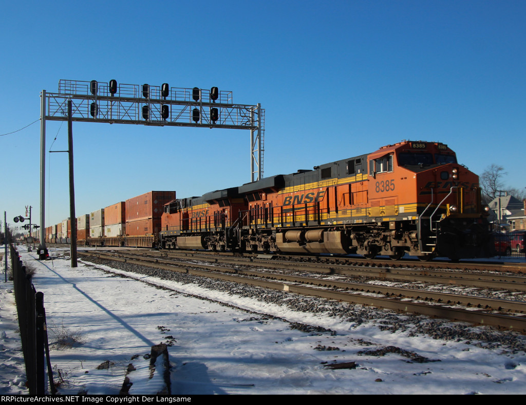 BNSF 8385